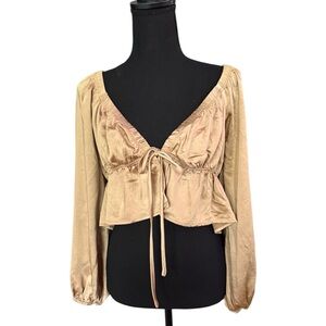 New Audrey 3+1 Tie Front boutique Top.